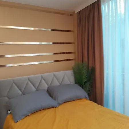 Centar 5 Star Ii Daire Kraljevo