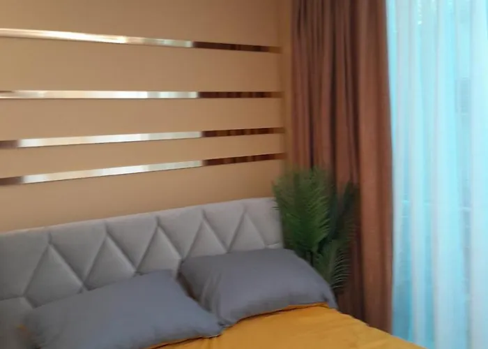 Centar 5 Star Ii شقة كرالييفو