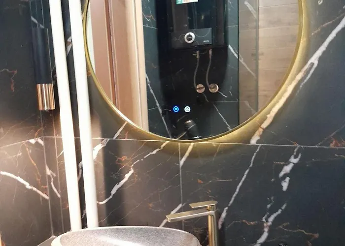 Centar 5 Star Ii شقة كرالييفو